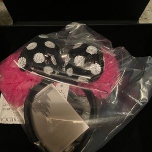NWT Betsey Johnson Disney Larks Collectors Ears